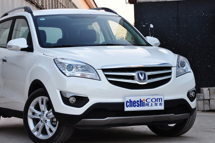 【长安cs35图片】长安cs35图片_长安cs35汽车高清大图-新蓝网-汽车