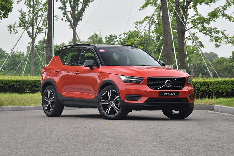 沃尔沃xc40 t4 2020款 四驱智远运动版
