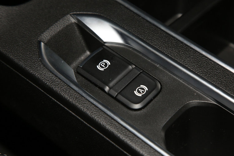 【哈弗m6图片】哈弗m6图片_哈弗m6汽车高清大图-河北新闻网-汽车