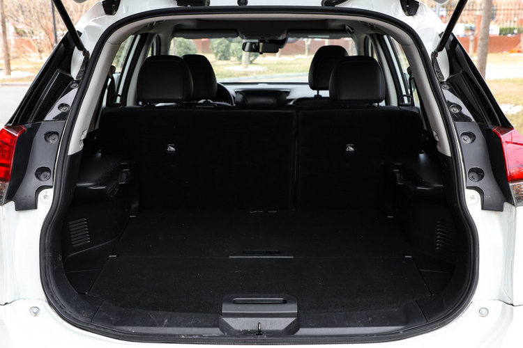 【奇骏·荣耀图片】奇骏·荣耀图片_奇骏·荣耀汽车高清大图-正北方网