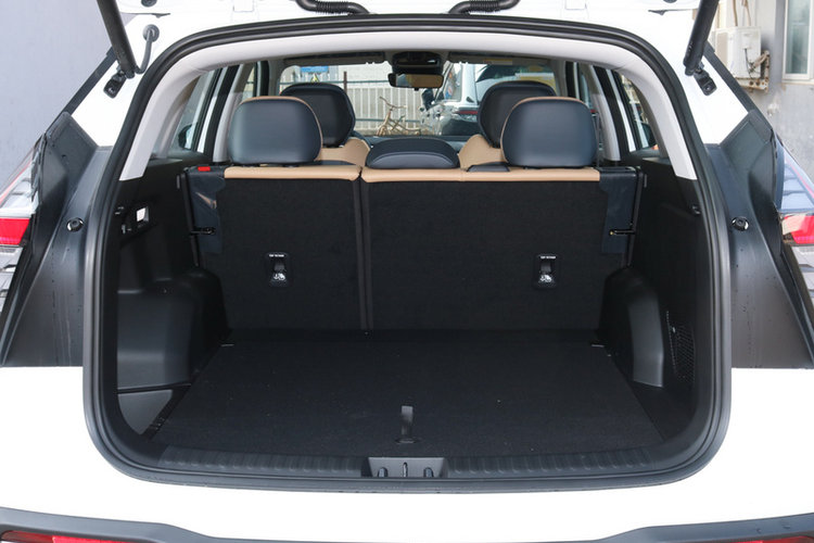 【博越l图片】博越l图片_博越l汽车高清大图-巢湖热线-汽车